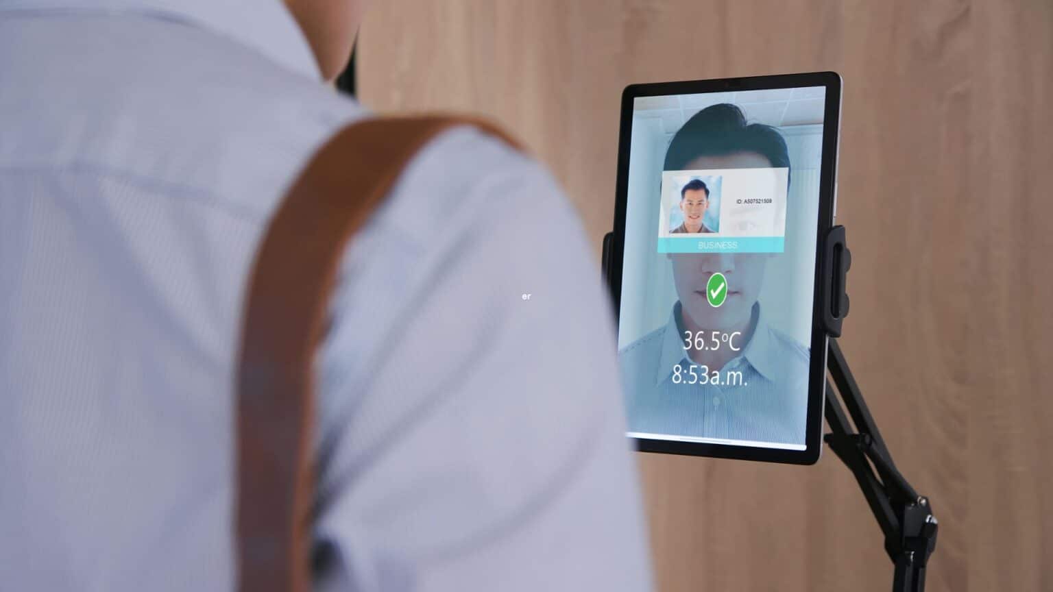 Cara Kerja Face Recognition Pada Sistem Absensi Perusahaan 4193